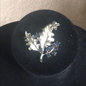 Silver Leaf Broach